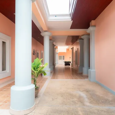 芭提雅市区近步行街1500平方6卧套房庄园别墅 Pattaya Exterior photo