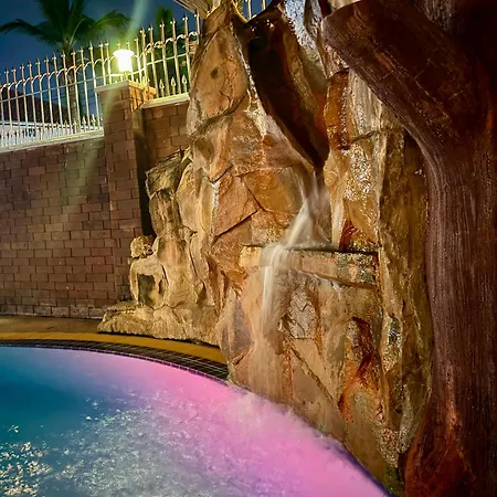 芭提雅市区近步行街1500平方6卧套房庄园别墅 Pattaya Exterior photo