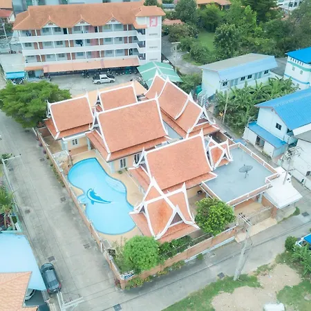 芭提雅市区近步行街1500平方6卧套房庄园别墅 Pattaya Exterior photo